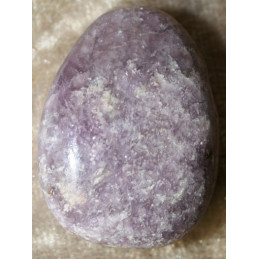 Lépidolite percée