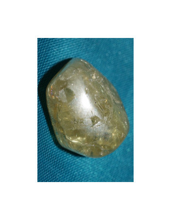 Apatite jaune percée