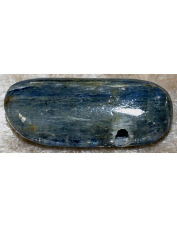 Cyanite percée